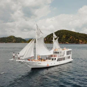 Akassa Boat; Akassa Luxury Phinisi; Akassa