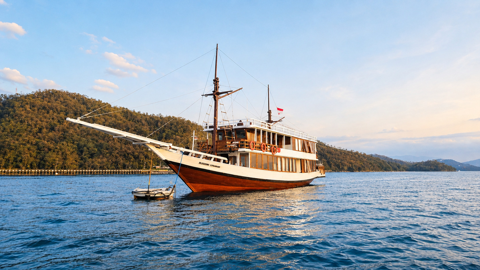 blessing liveaboard, blessing, open trip on blessing, komodo boat tour