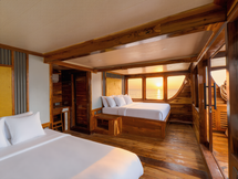 Naturalia Liveabaord, Naturalia, Naturalia Cruise, Naturalia Liveaboard Komodo, komodo boat tour