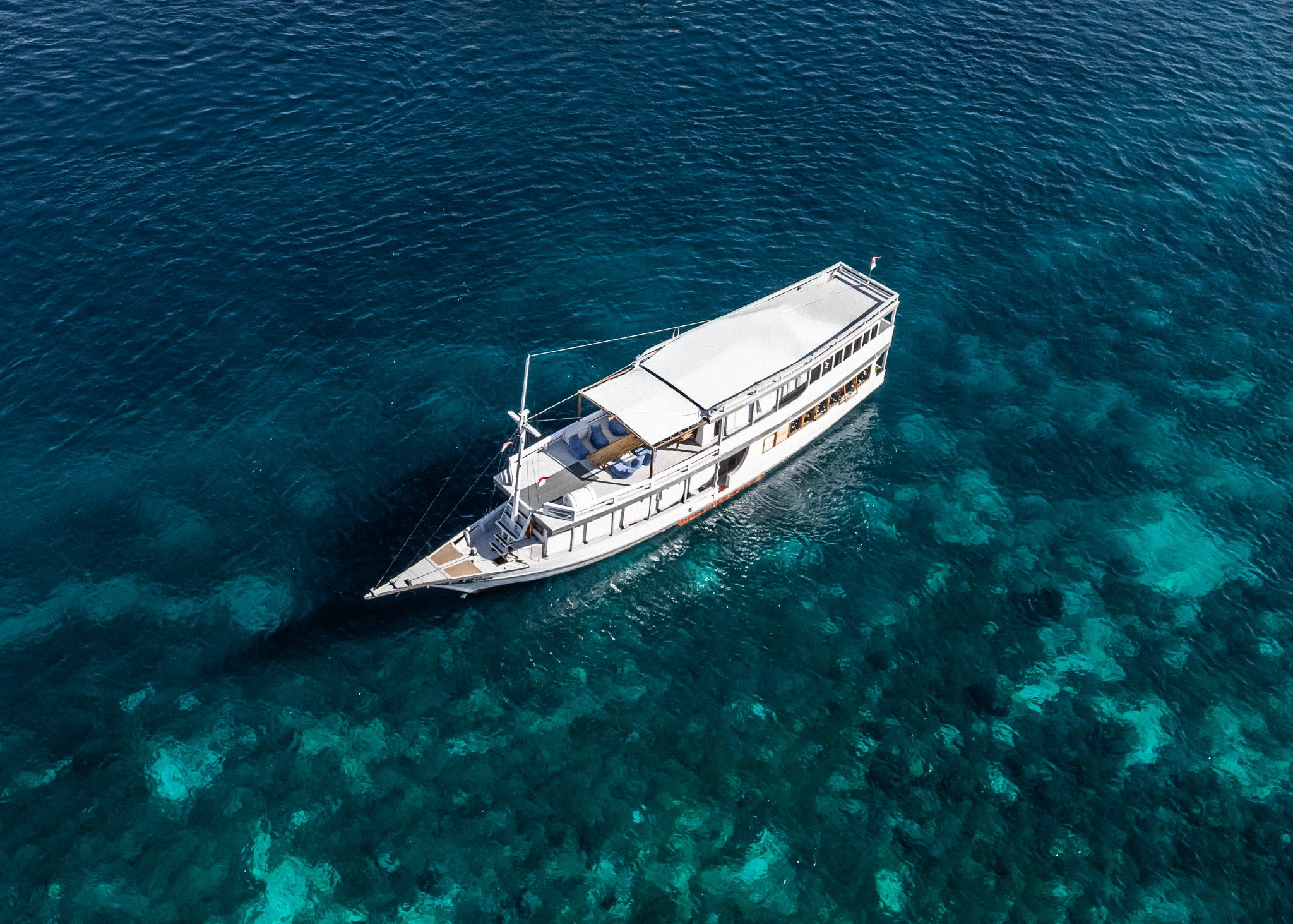 Bombana boat in Komodo National Park