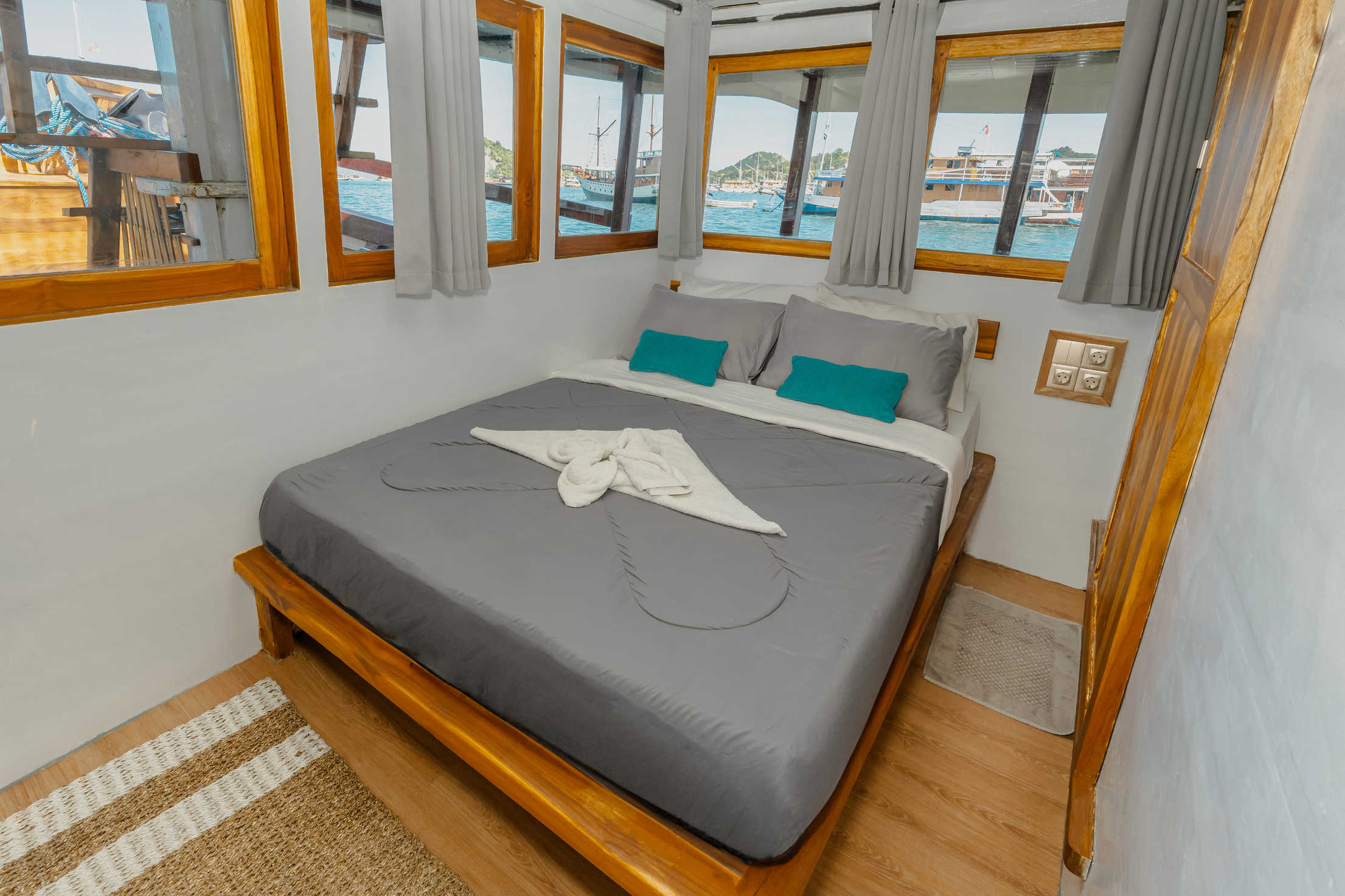 Amore Phinisi Private Cabin Main Deck