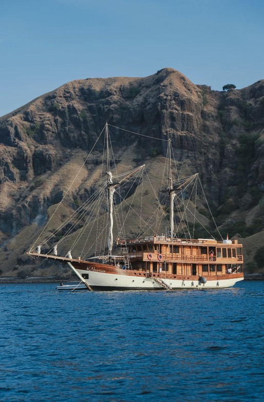 Kai Voyage handcrafted phinisi liveaboard in Komodo National Park