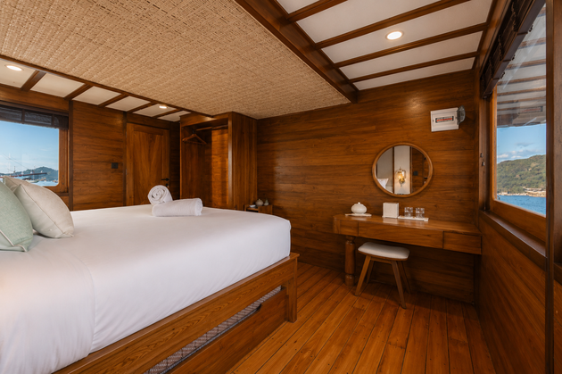 Kai Voyage Junior Suite Stateroom photo 2