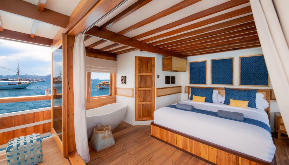 CATNAZSE LIVEABOARD-4