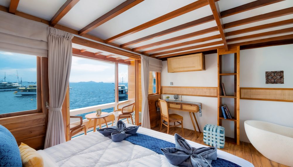 CATNAZSE LIVEABOARD-6