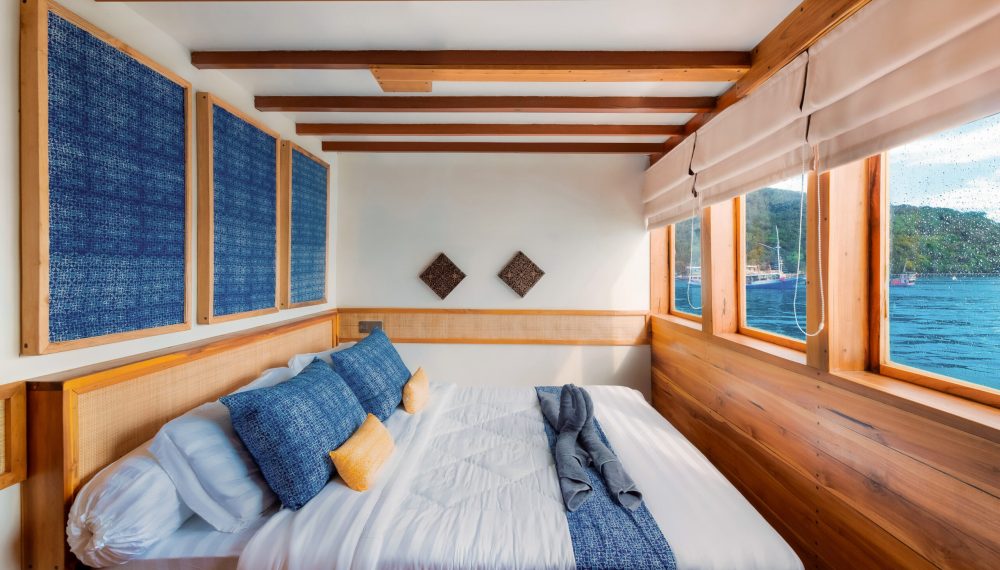 CATNAZSE LIVEABOARD-7