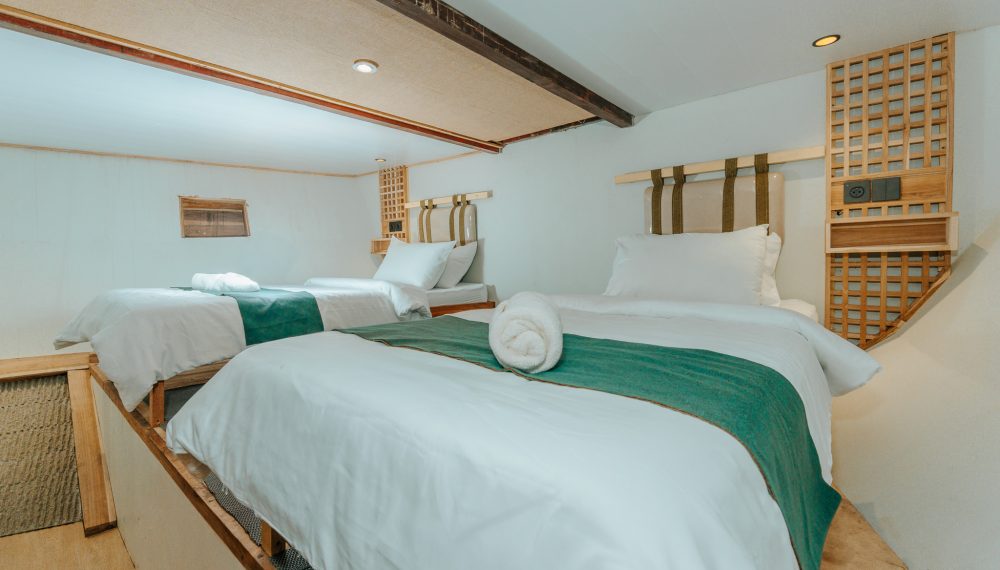 marea sharing cabin 2; marea, marea cruise; marea liveaboard