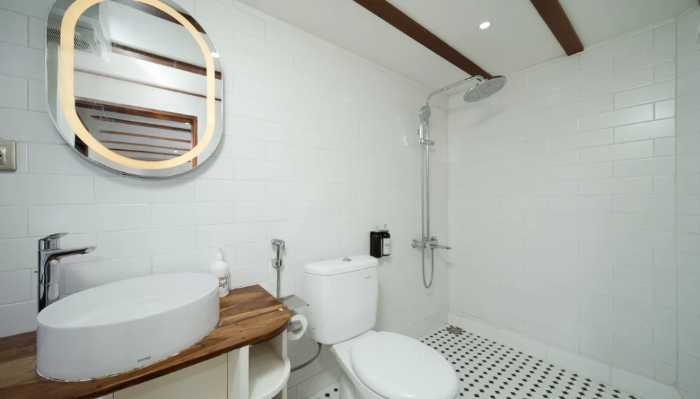 Le Costa Liveaboard, luxury yacht; le costa; open trip; komodo boat tour; ibiza; marbella