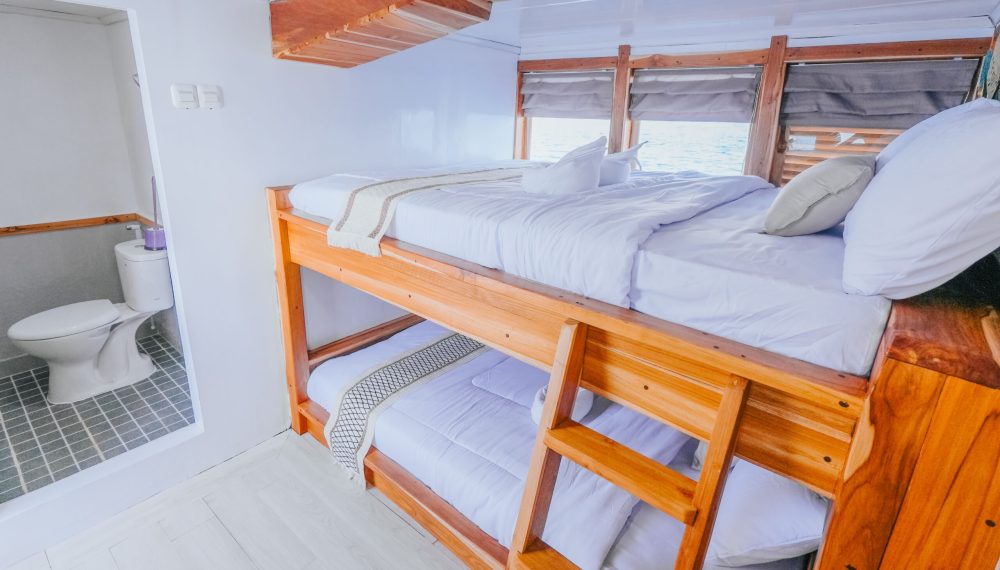 bombana 2 sharing cabin in the middle deck