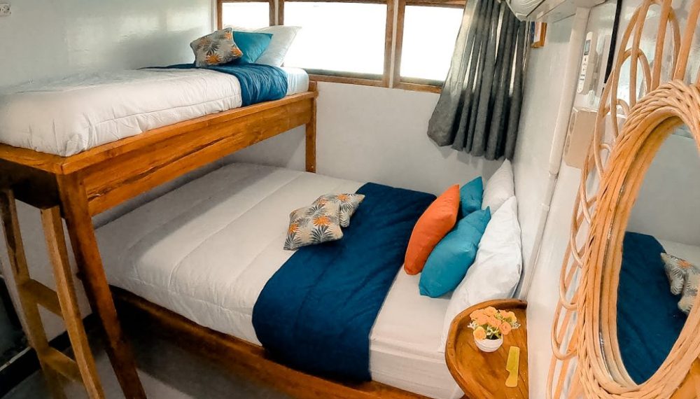 Sharing cabin 1, bombana, phinisi, open trip to komodo, giona, komodo national park, komodo boat tour
